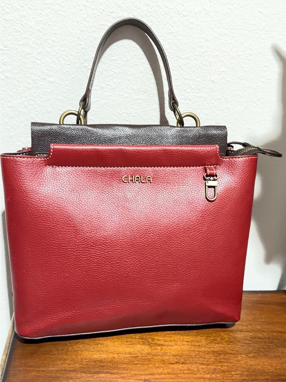 Chala Two-Tone Red and Brown Leather Tote satchel